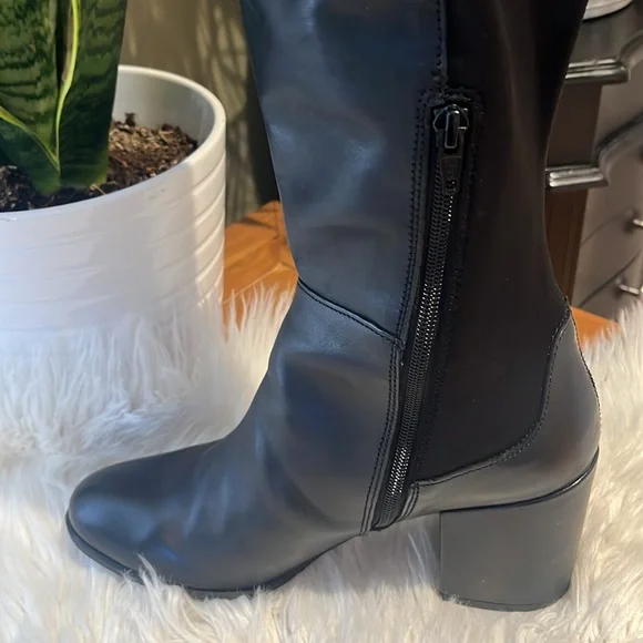 Aldo Leather Boots - Picture 4 of 7